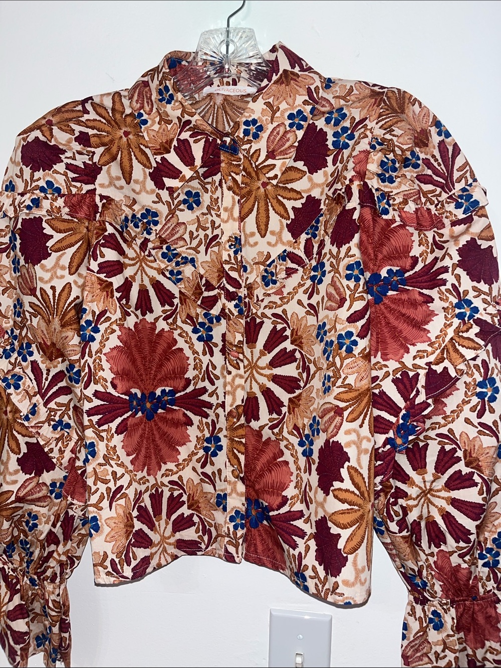 Olivaceous Floral Button-Down Blouse in Terracotta, Burgandy & Blue Sz L